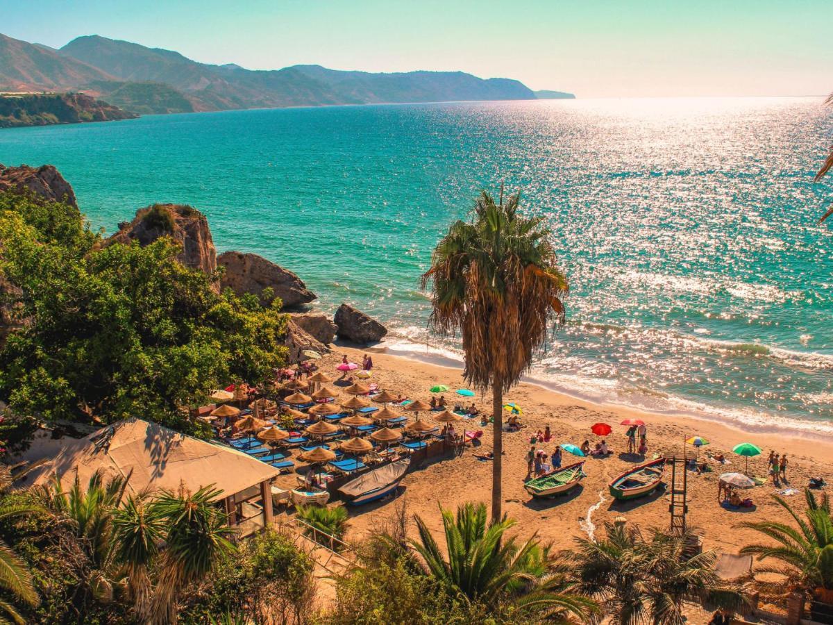 Holiday Home Nerja Penthouse Luaran gambar